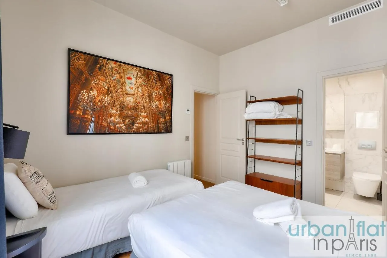 Апартаменты Urban Flat 110 - Luxury 3Bdr Flat Near Opera Париж