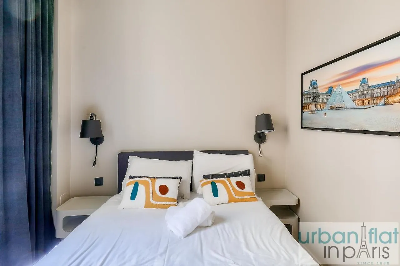 Апартаменты Urban Flat 110 - Luxury 3Bdr Flat Near Opera Париж