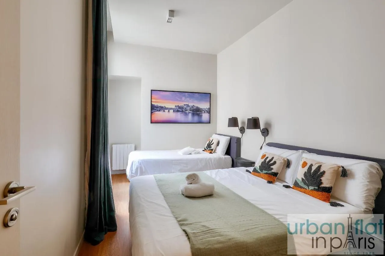 Апартаменты Urban Flat 110 - Luxury 3Bdr Flat Near Opera Париж